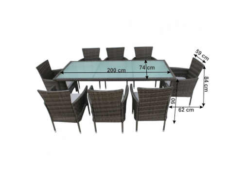 ratanový set s prostorným stolem
