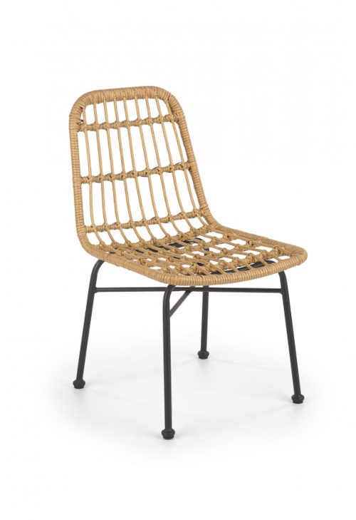 Židle z kovu a umělého ratanu v přírodním dekoru